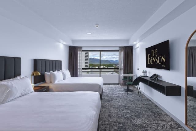 Standard Room, 2 Queen Beds