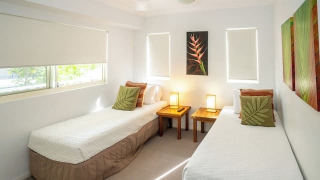 Corner Three Bedroom Swimout Apartment