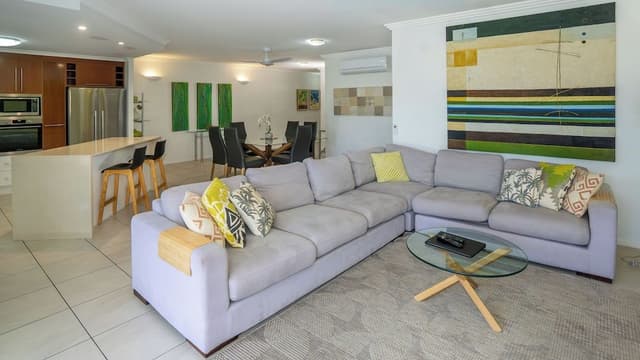 Corner Three Bedroom Swimout Apartment