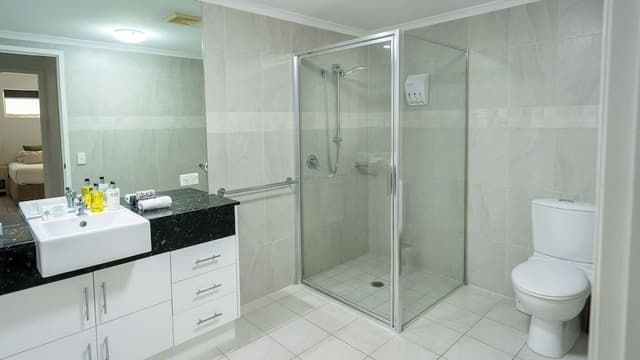 Three Bedroom Swimout Apartment
