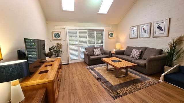 Loft Cottage, 2 Bedrooms