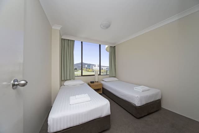 Room, 3 Bedrooms