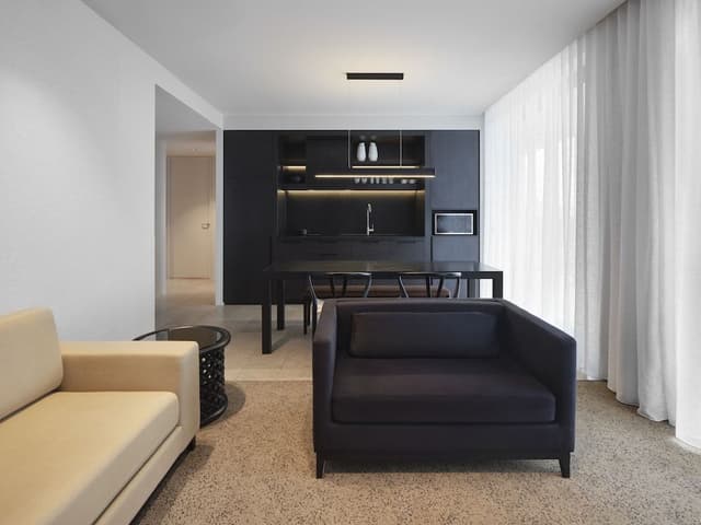 Luxury Two Bedroom Apartment