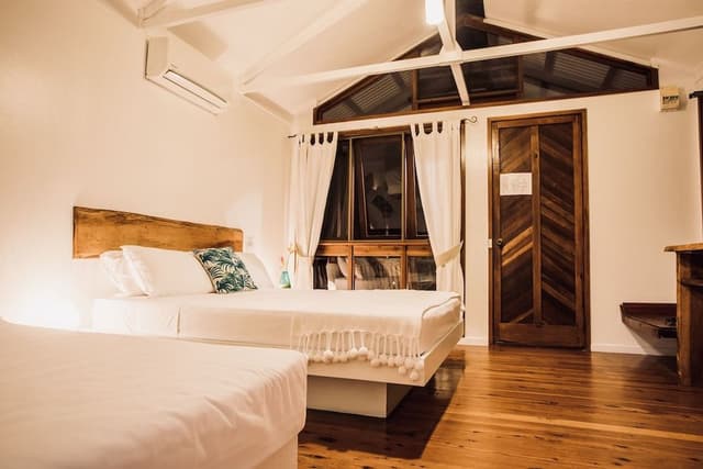 Twin/Tripe Rainforest Cabin
