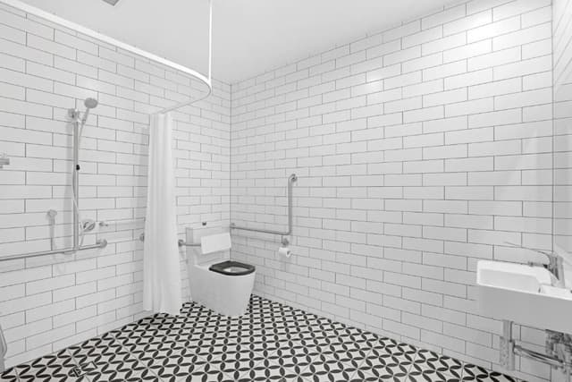 Accessible York Suite