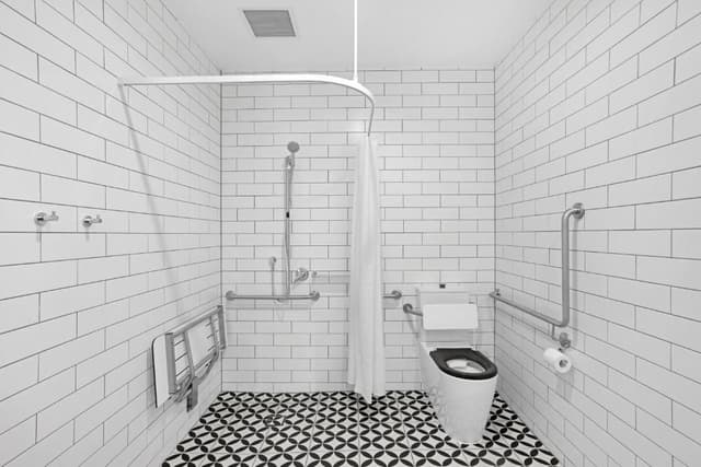 Accessible York Suite