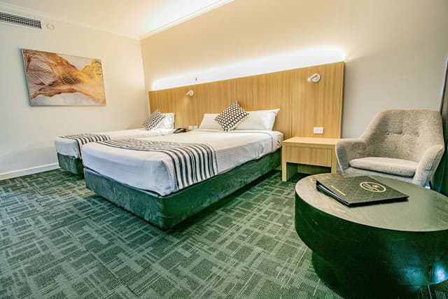 Ocean Side Queen Room