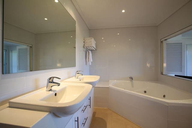 Superior Apartment, 4 Bedrooms