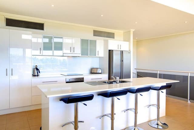 Superior Apartment, 4 Bedrooms