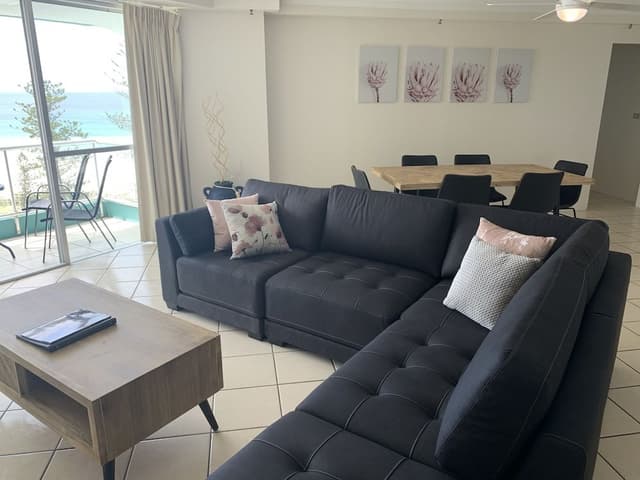 2 Bedroom Apartment - 5 Night Stay