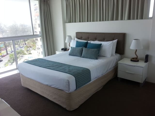 2 Bedroom Apartment - 5 Night Stay