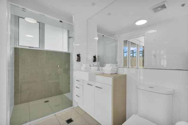 Apartment, 3 Bedrooms, Beach View