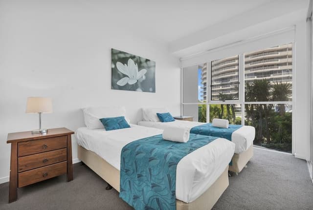 Apartment, 3 Bedrooms, Beach View