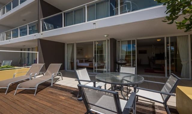 Deluxe Apartment, 2 Bedrooms, Pool View