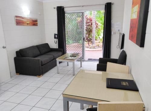 Deluxe One-Bedroom Apartment