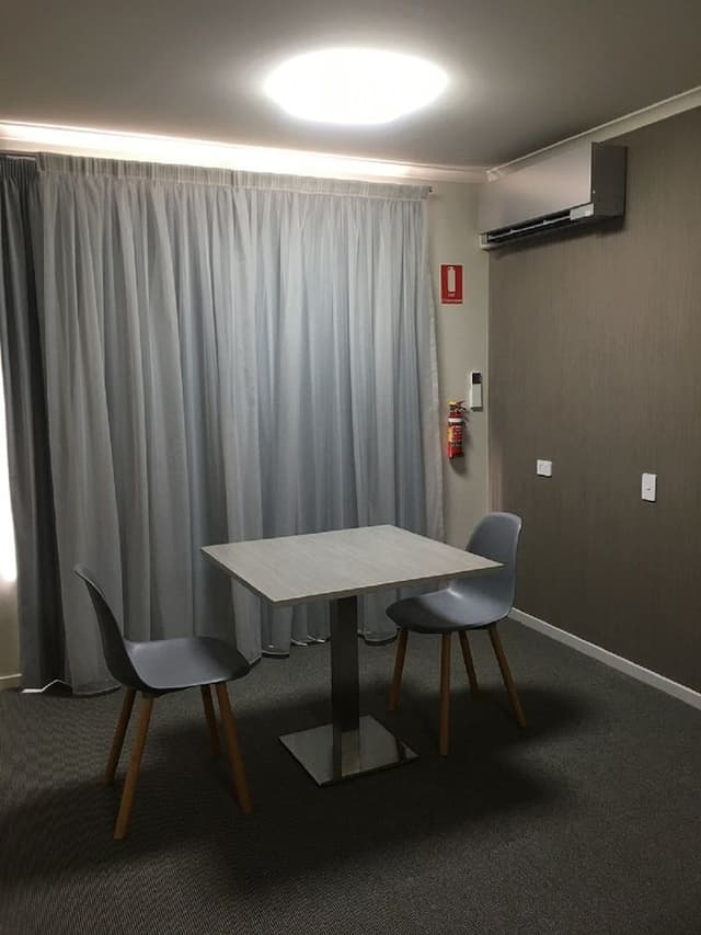 Suite, 1 King Bed