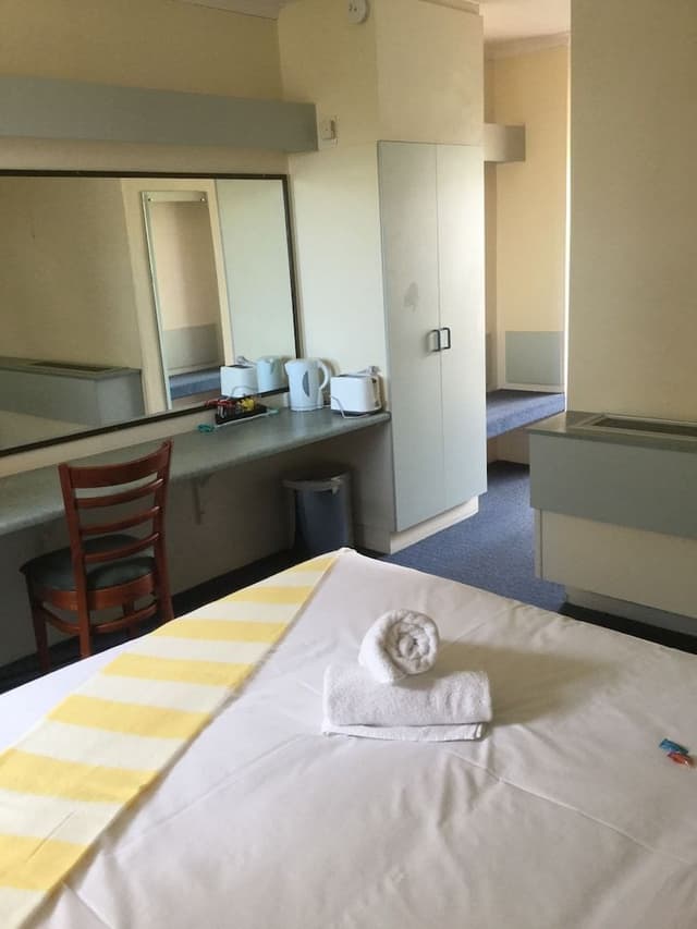 Hotel Suite