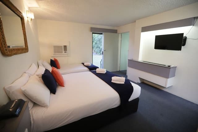 Hotel Suite