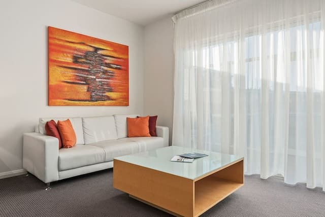 Deluxe Hotel Room