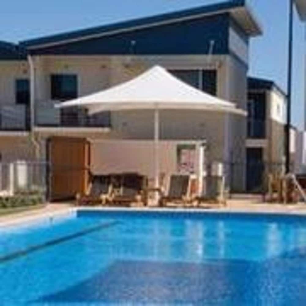 Broadwater Mariner Resort2