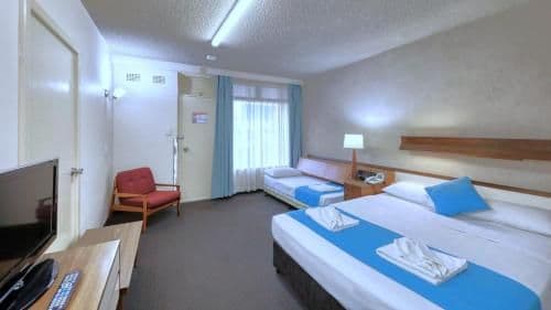 Twin Room - Non-Smoking