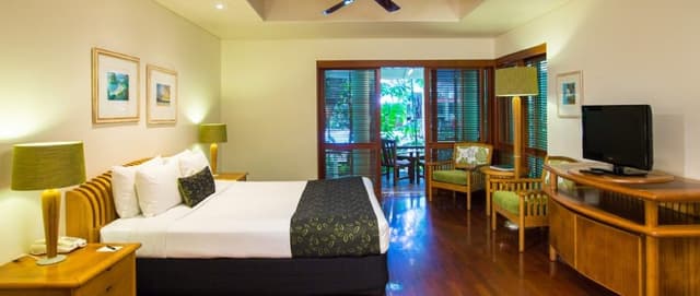 Island Suite King Room
