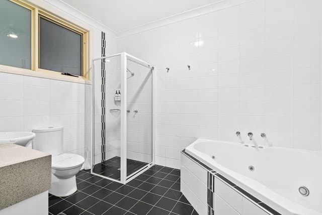 Suite, 1 King Bed, Non Smoking (Efficiency)