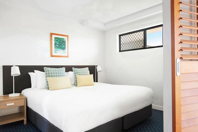 Apartment, 2 Bedrooms (Dual Key, Marina Facing)