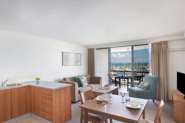 Apartment, 2 Bedrooms (Dual Key, Marina Facing)
