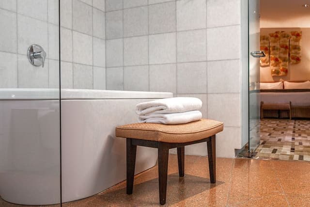 Courtyard Suite