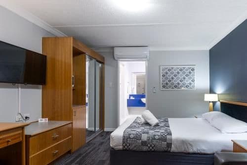 Corporate Room