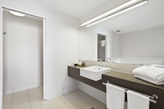 Executive Spa Suite
