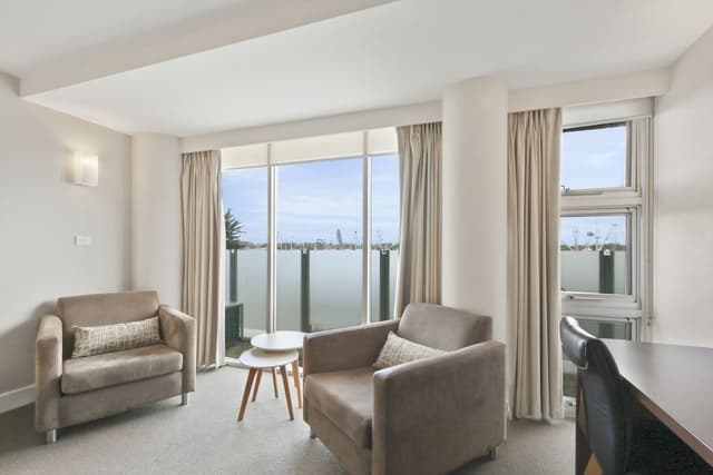 Executive Spa Suite