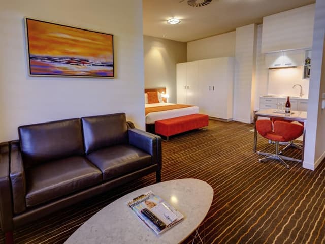 Family Room, 2 Bedrooms, Connecting Rooms