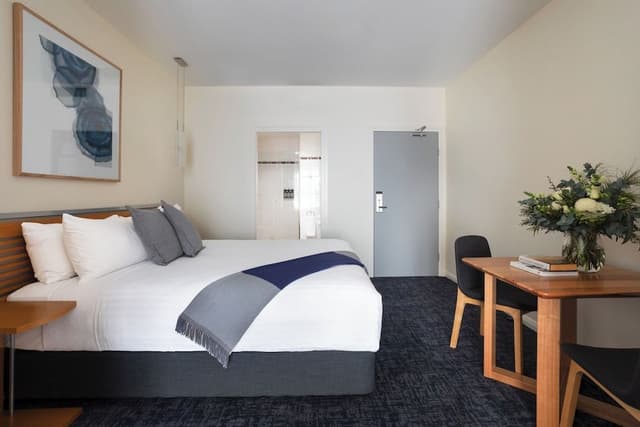 Room, 2 Bedrooms, River View