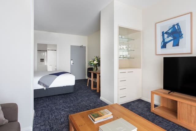 Room, 2 Bedrooms, River View