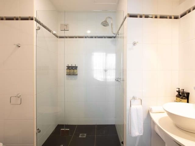 Room, 2 Bedrooms, River View