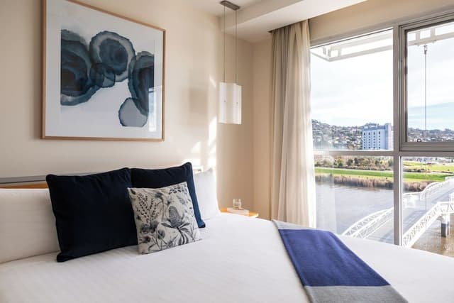 Suite, River View