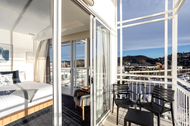 Luxury Suite with Marina View