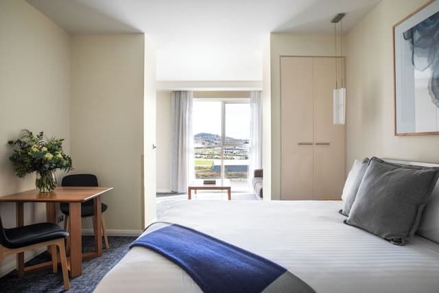Room, 2 Bedrooms, River View