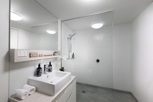 2 Bedroom 2 Bathroom Ocean View Apartment