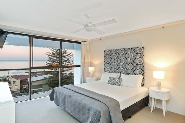 2 Bedroom Ocean View Superior Apartment