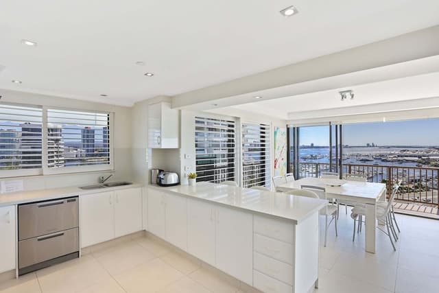 3 Bedroom Marina View Superior Apartment