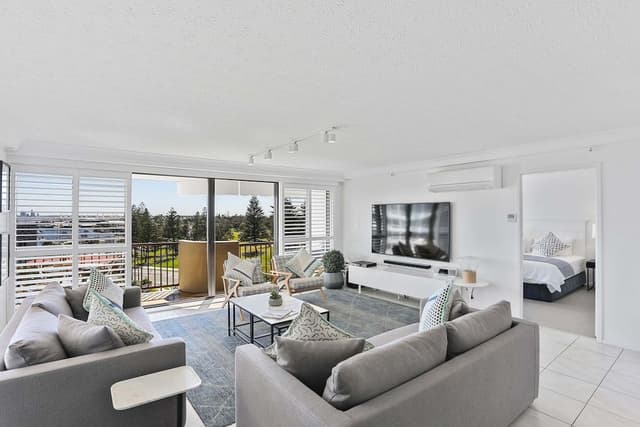 3 Bedroom Marina View Superior Apartment