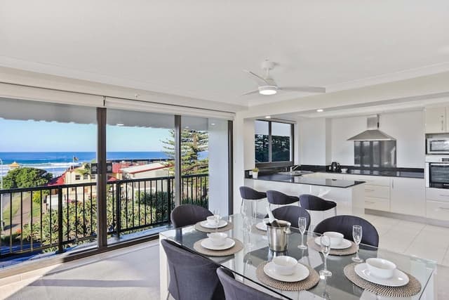 2 Bedroom Ocean View Superior Apartment