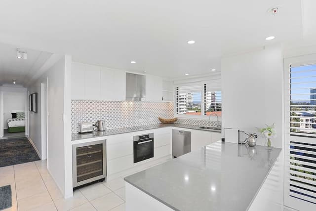3 Bedroom Marina View Superior Apartment