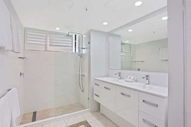 3 Bedroom Marina View Superior Apartment