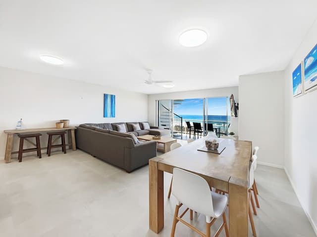 Apartment, 3 Bedrooms, Top Floor