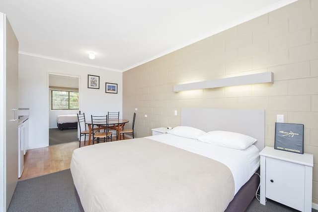 Quad Suite