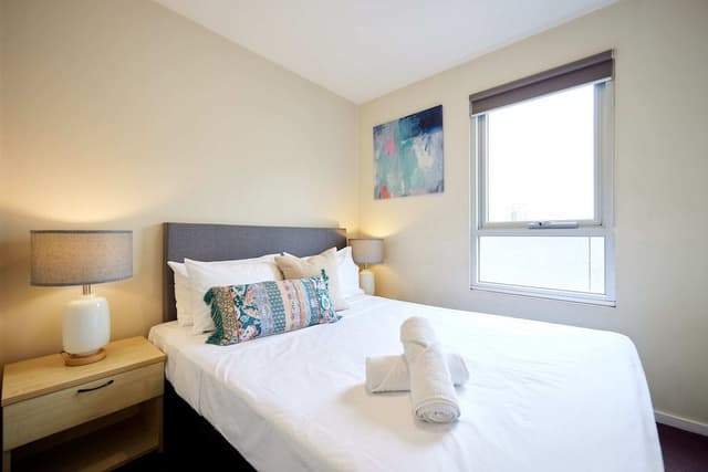 Deluxe One Bedroom Apartment